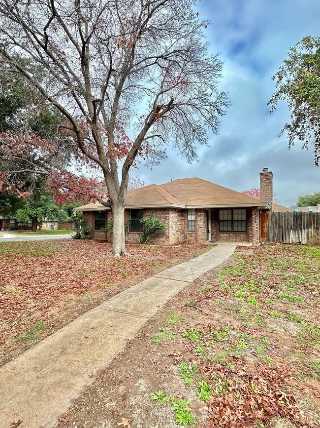 3546 Cedar Ridge Ln