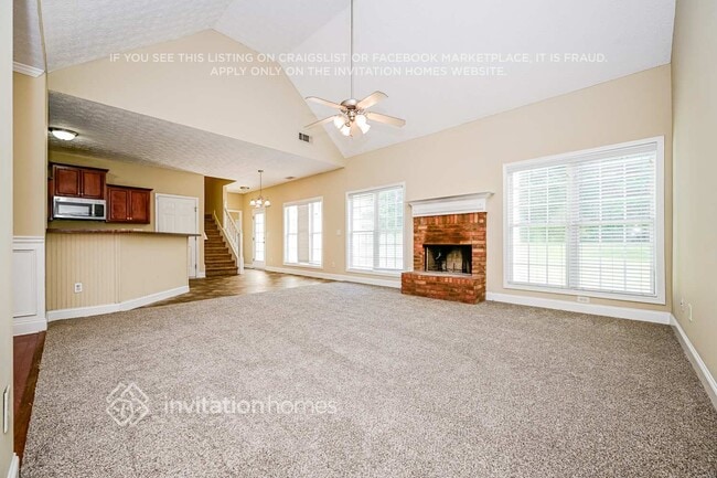Photo - 220 Hedgewood Dr