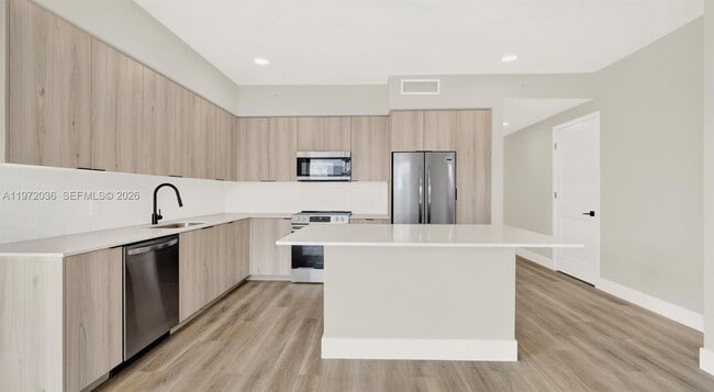 Photo - 1556 NW 110th Ave Unidad A4