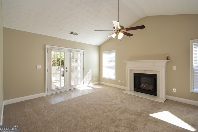 Photo - 11562 Kades Trail