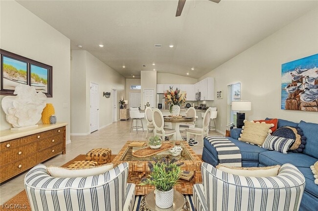 Photo - 626 NW 3rd St