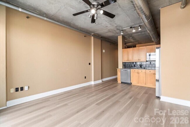 Photo - 505 E 6th St Unit 814