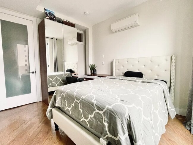 Furnished room/NOT APARTMENT