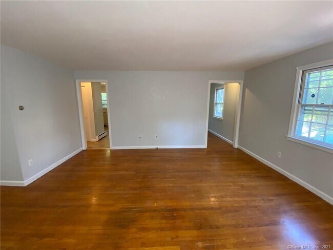 Photo - 204 Ellsworth Ave Unidad A