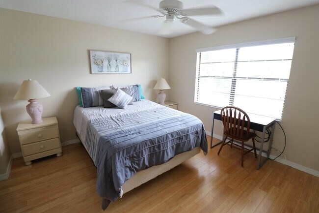 Photo - 47 Brigantine Ct