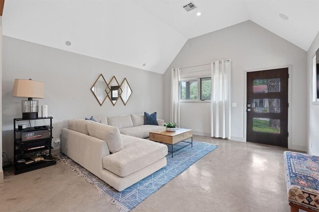 Photo - 1509 Juliet St