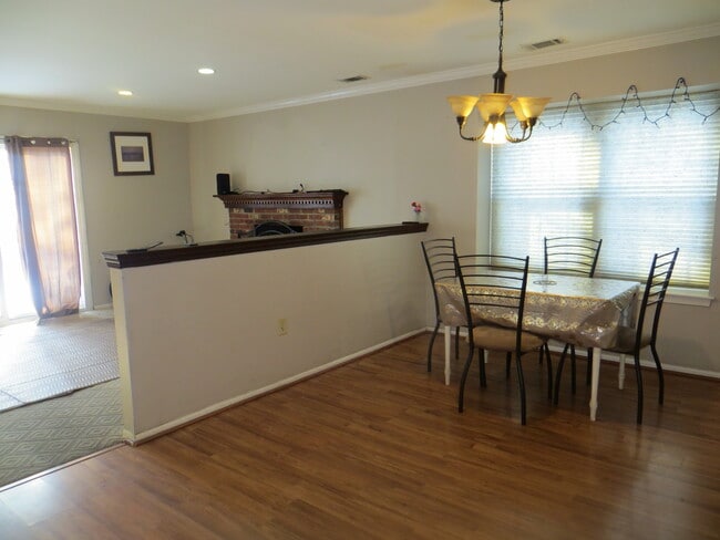 Building Photo - 64 Joda Dr