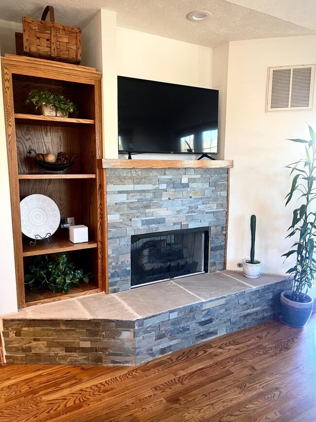 Photo - 38 Bungalow Village Way