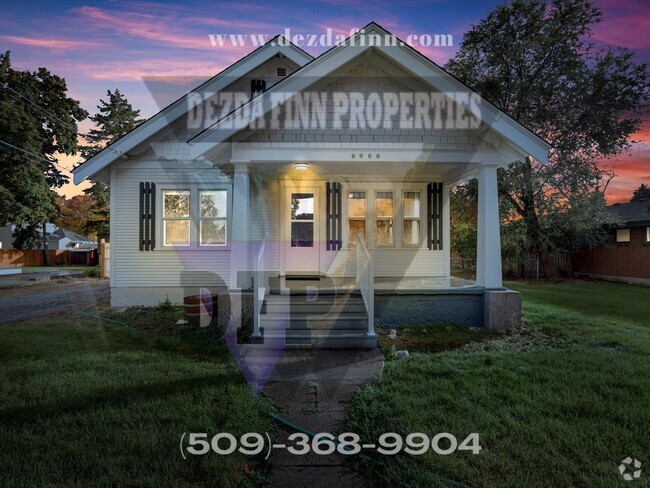 Building Photo - Charming 1916 home available in Spokane Va...