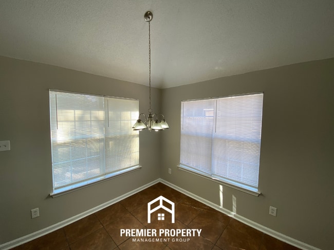 Photo - 4715 Lace Bark Cove