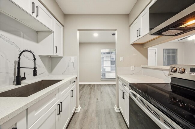 Photo - 910 7th Ave N Unidad 5