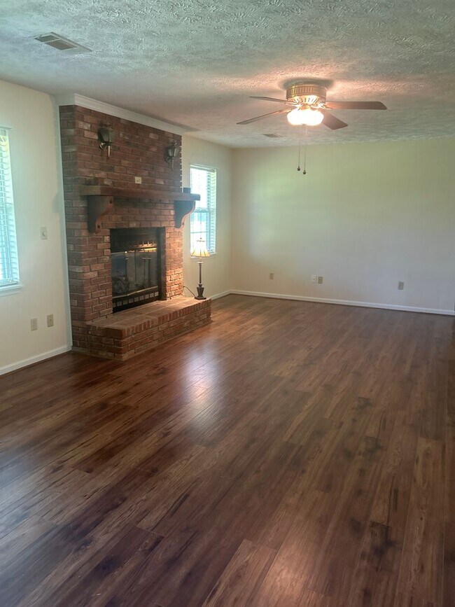 Photo - 3 bedroom/2 bath rental home on Ashmore Barden Rd - Lincolnton, GA - $1800/month - price includes...