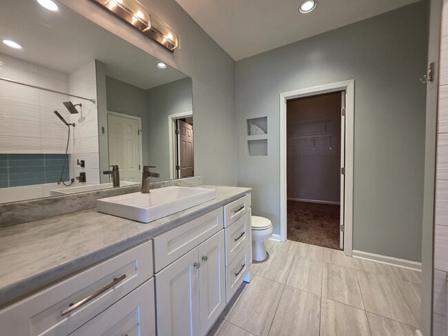 Photo - Lakefront 3BR/3BA with Covered Deck, Garage & Community Pool