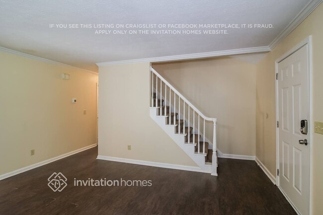 Photo - 1952 Red Rose Ln