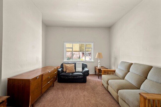 Photo - SLASHED PRICE! HUGE 4 BEDROOM, 2 BATH HOME...