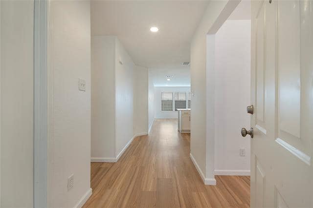 Photo - 1618 Pin Oak Trail