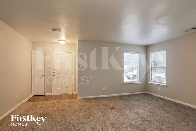 Photo - 430 Remington Creek Dr