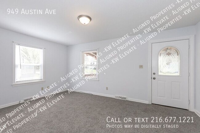 Photo - 949 Austin Ave