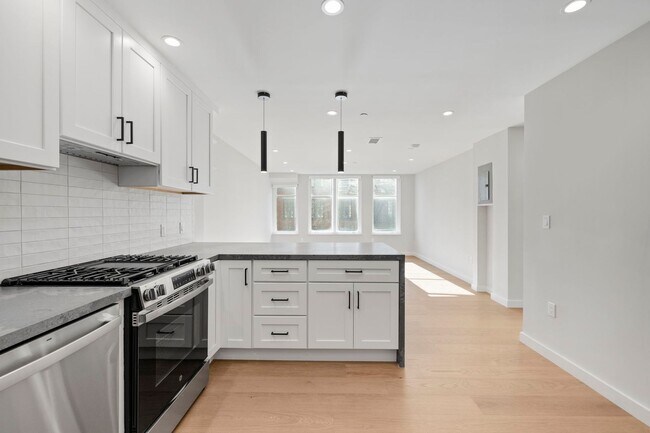 Photo - 693 Sutter St Unit 6