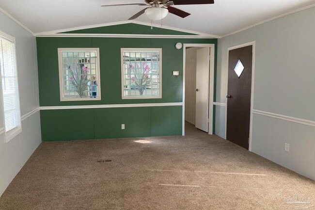 Photo - 3226 Muldoon Rd