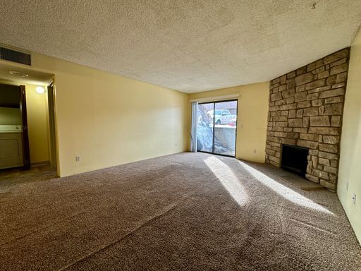 Photo - Lovely 1 Bedroom, 1 Bathroom Lakewood Condo! Community POOL!!!