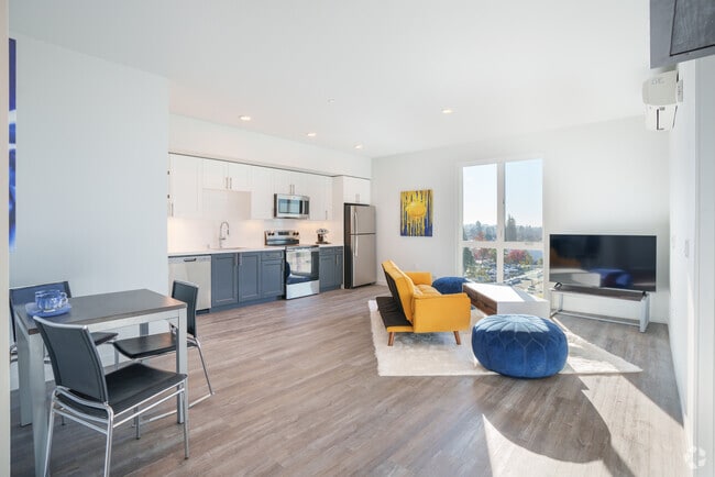 1BR, 1BA - 651SF - Living Room - The Lair