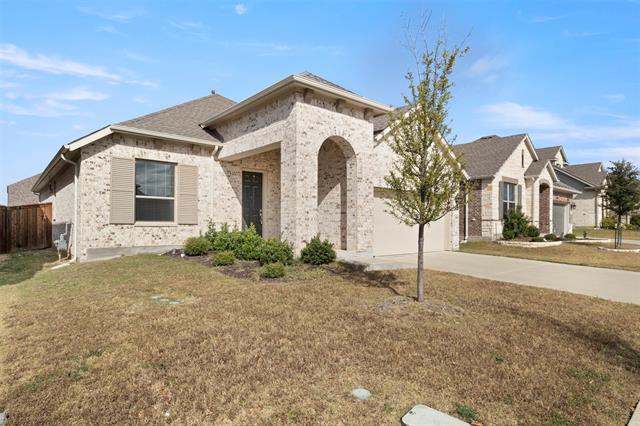 Photo - 2111 Clearwater Way