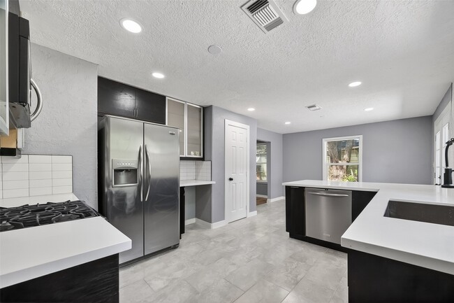 Photo - 4727 Arvilla Ln