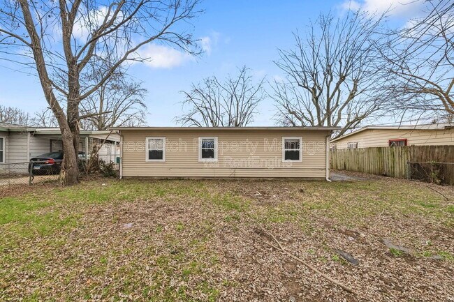 Photo - 133 St Thomas Ln