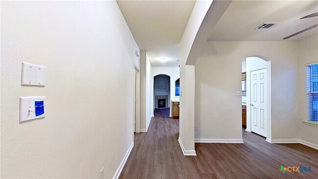 Photo - 308 Rinehardt St