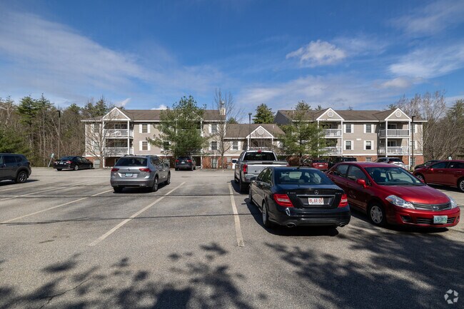 59 Ponemah Hill Rd Milford, NH - Quarrywood Green Condominiums
