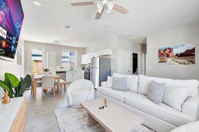 Photo - 6612 W Paradise Ln Unit SI FL1-ID1240444P