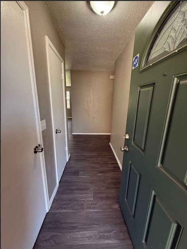 Photo - Charming 5 Bedroom House