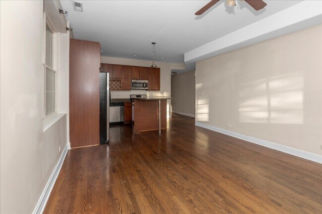 Photo - 6500 S Minerva Ave Unit 2S