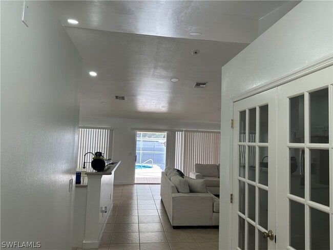 Photo - 2805 14th St W