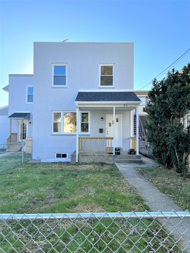Photo - 21 W Winona Ave House