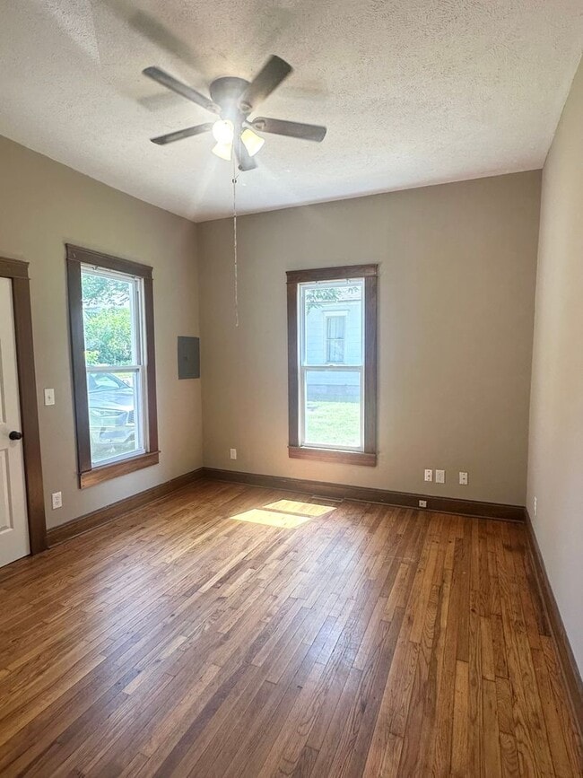 Photo - Charming 2 Bedroom, 1 Bathroom Home for Rent!