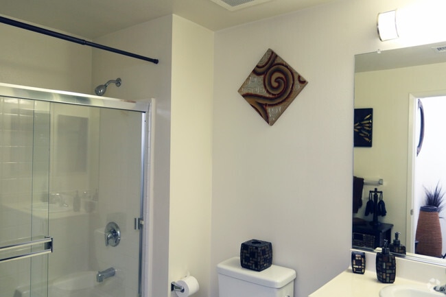2 Hab, 2 Ba-Baño - Villa Vincennes Apartments