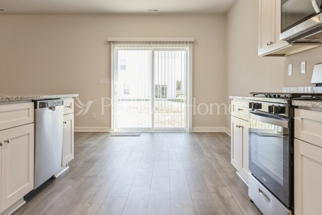 Photo - 2313 Nabali Wy