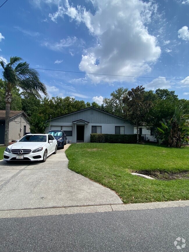 Front of house - 5210 Sunrise Blvd Rental