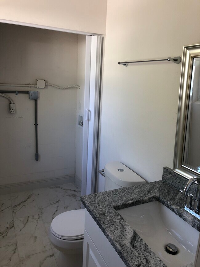 Photo - 10410 Azalea Dr