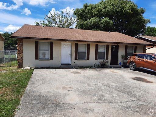 Building Photo - 9816 N 12th St Rental