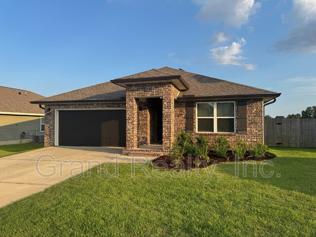 Building Photo - 5583 Guinevere Ln