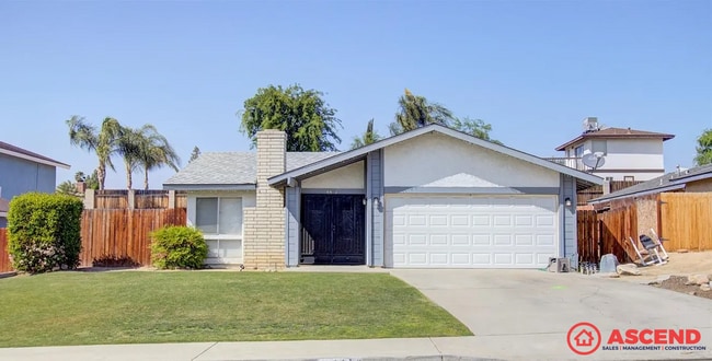Building Photo - Cozy 3BD/2BA Home in Bakersfield's 93306 — Fully Equipped, Fireplace, Solar & All Pets Welcome!