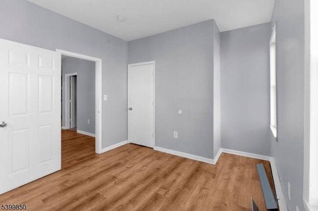 95 1st St Unit 2