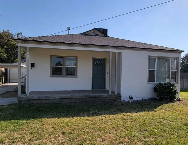 Building Photo - Cute 3 bed 1 bath