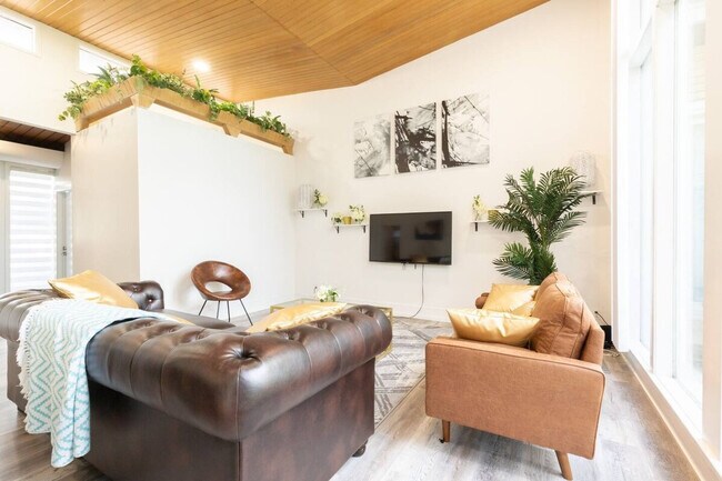 Photo - 12 Blue Forest Dr Unit SI ID1597516P
