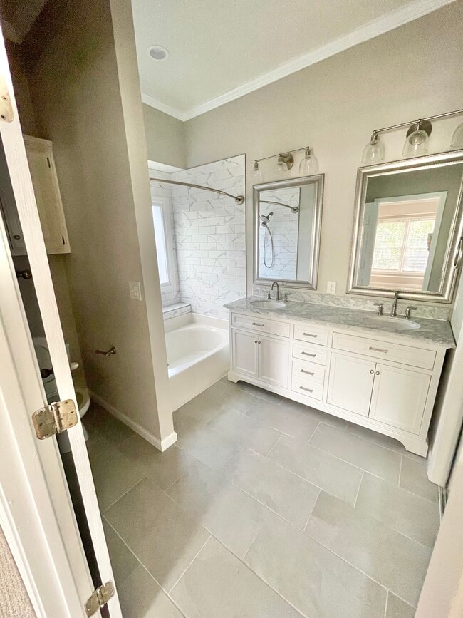 Photo - 2024 Hilltop Rd