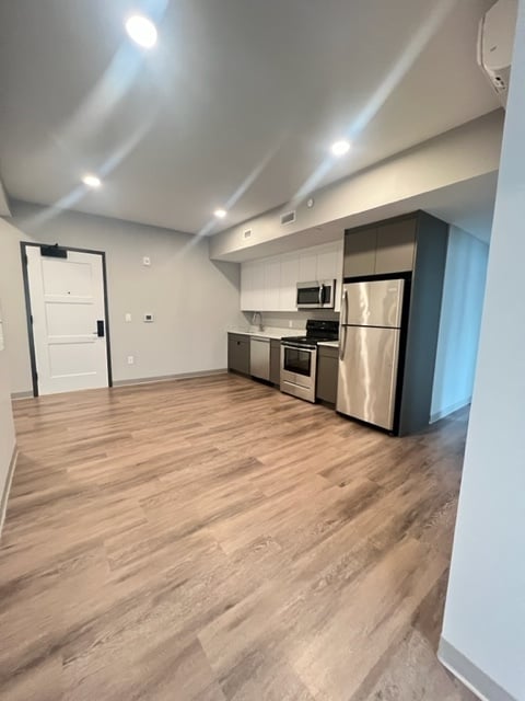 73 Hemenway St Unit 02