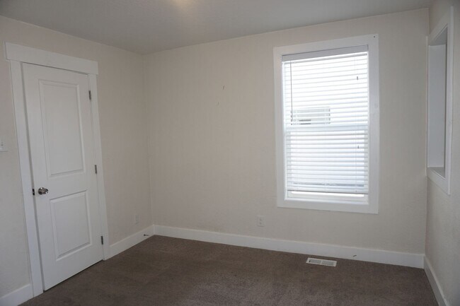 Photo - 500 E. Duplex Apartment Unit 1546